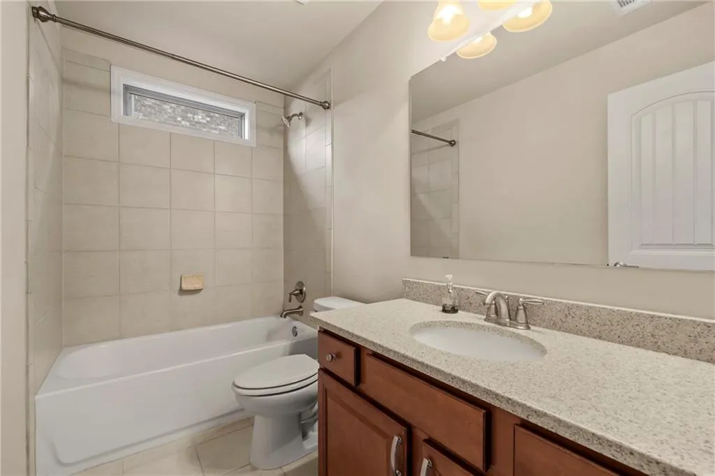 7755 Stratford Lane, Sandy Springs, Georgia 30350, 5 Bedrooms Bedrooms, ,4 BathroomsBathrooms,Residential,Sold,7755 Stratford Lane,6973085