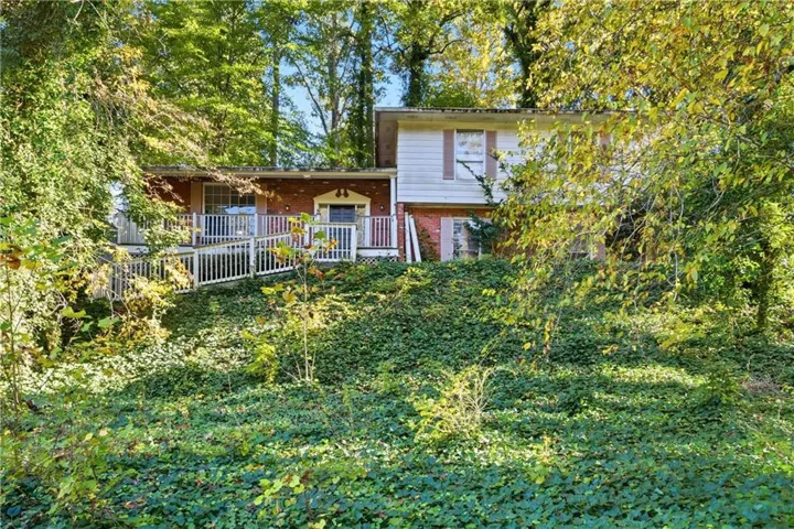 253 Lamplighter Lane Se, Marietta, Georgia 30067