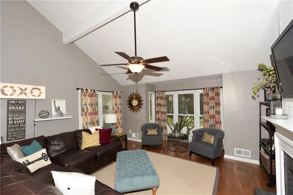 1128 Club Trace Ne, Brookhaven, Georgia 30319, 3 Bedrooms Bedrooms, ,3 BathroomsBathrooms,Residential,Sold,1128 Club Trace Ne,5598904