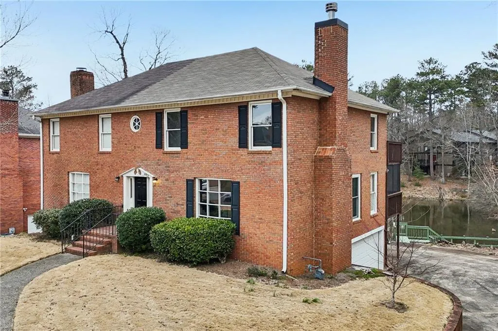 8923 Carroll Manor Drive, Atlanta, Georgia 30350, 3 Bedrooms Bedrooms, ,2 BathroomsBathrooms,Residential,For Sale,8923 Carroll Manor Drive,7725622