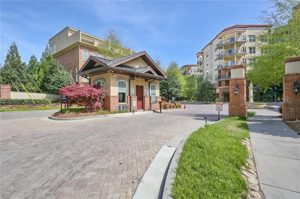 200 River Vista Drive Unit 237, Atlanta, Georgia 30339, 2 Bedrooms Bedrooms, ,2 BathroomsBathrooms,Residential,Sold,200 River Vista Drive Unit 237,5995834