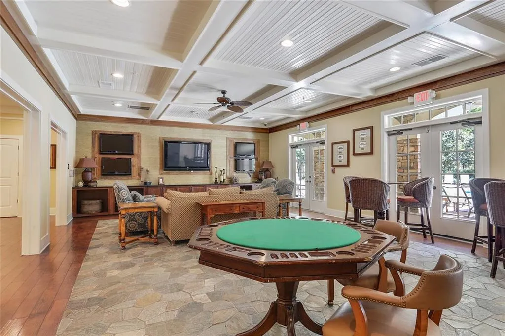 200 River Vista Drive Unit 237, Atlanta, Georgia 30339, 2 Bedrooms Bedrooms, ,2 BathroomsBathrooms,Residential,Sold,200 River Vista Drive Unit 237,5995834