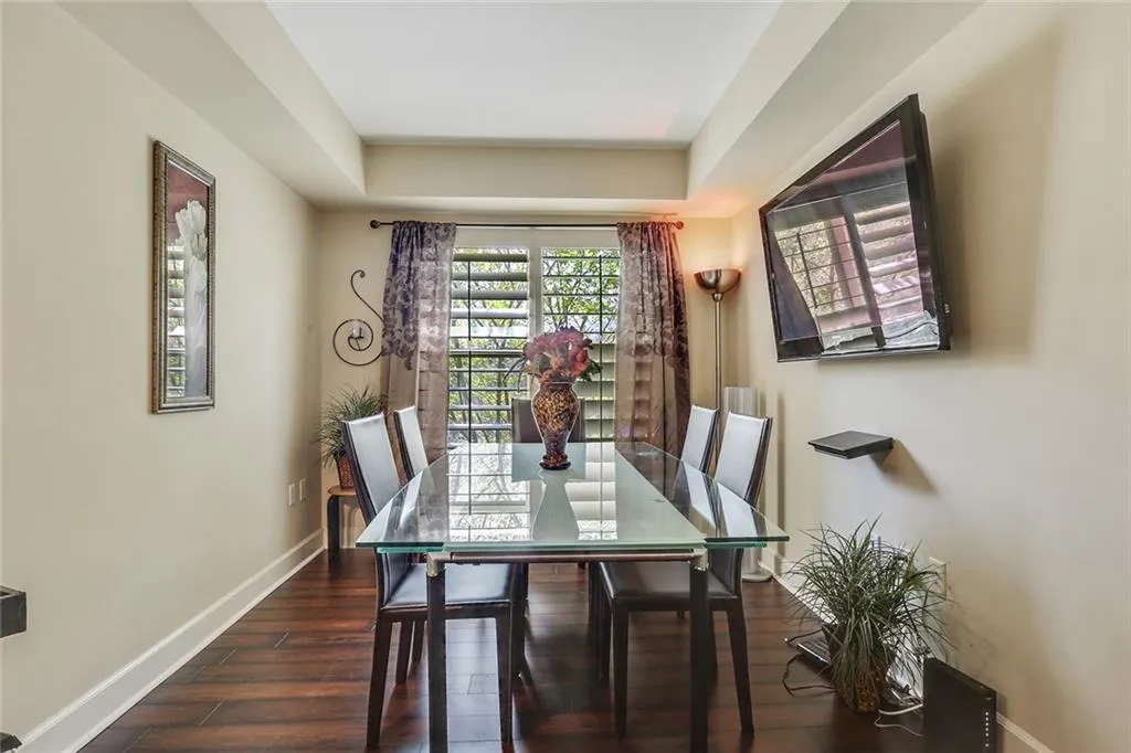 200 River Vista Drive Unit 237, Atlanta, Georgia 30339, 2 Bedrooms Bedrooms, ,2 BathroomsBathrooms,Residential,Sold,200 River Vista Drive Unit 237,5995834