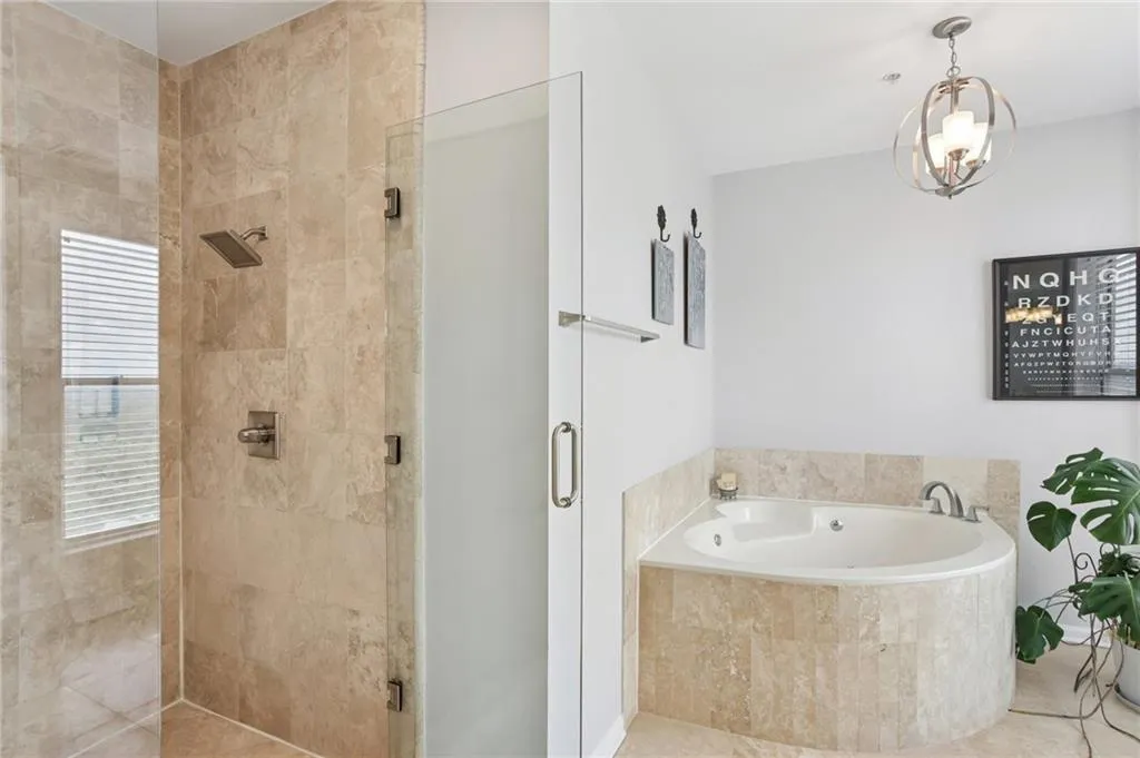 3334 Peachtree Road Ne Unit 1908, Atlanta, Georgia 30326, 3 Bedrooms Bedrooms, 0 ,3 BathroomsBathrooms,Residential,For Sale,3334 Peachtree Road Ne Unit 1908,7652925