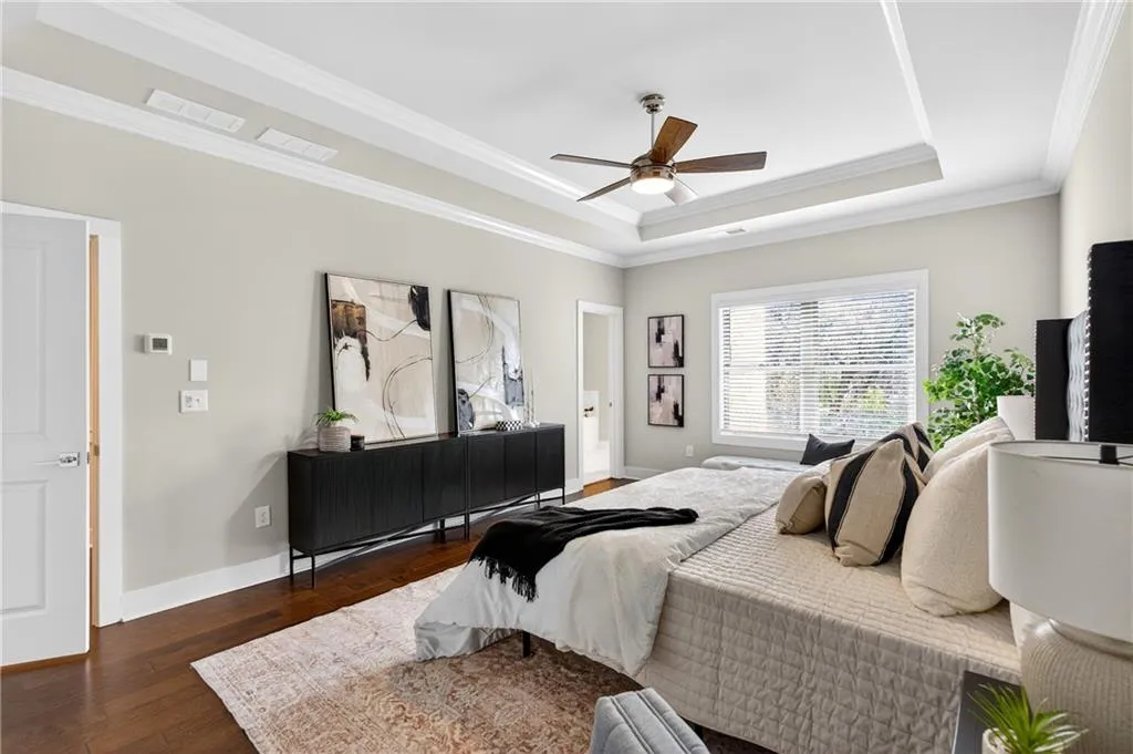 6069 Boylston Drive, Atlanta, Georgia 30328, 3 Bedrooms Bedrooms, ,3 BathroomsBathrooms,Residential,For Sale,6069 Boylston Drive,7719068
