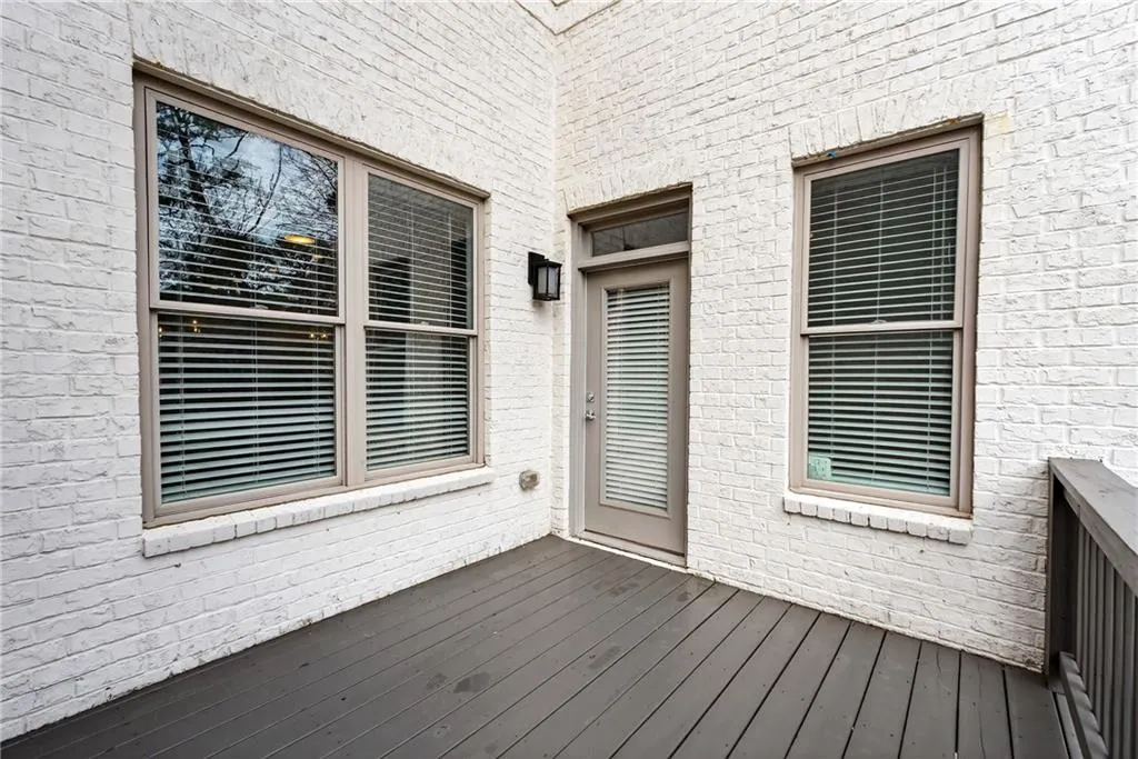 6069 Boylston Drive, Atlanta, Georgia 30328, 3 Bedrooms Bedrooms, ,3 BathroomsBathrooms,Residential,For Sale,6069 Boylston Drive,7719068
