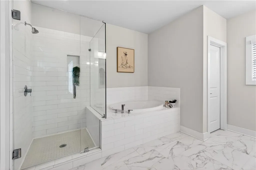 6069 Boylston Drive, Atlanta, Georgia 30328, 3 Bedrooms Bedrooms, ,3 BathroomsBathrooms,Residential,For Sale,6069 Boylston Drive,7719068
