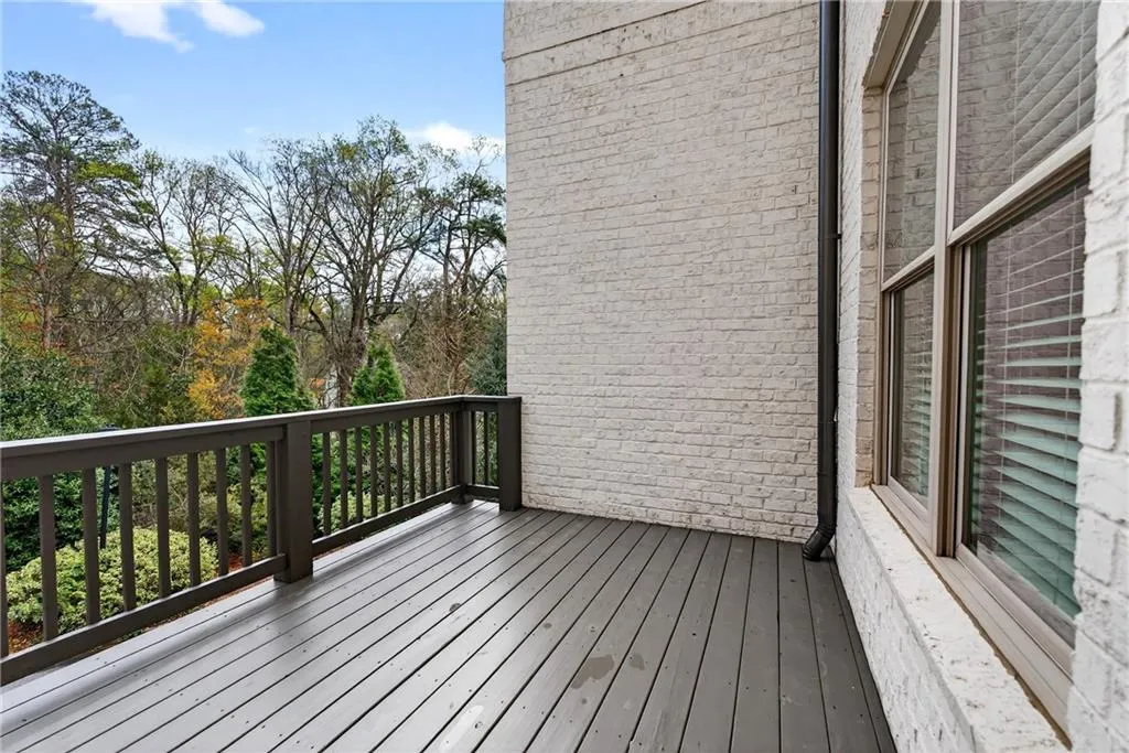 6069 Boylston Drive, Atlanta, Georgia 30328, 3 Bedrooms Bedrooms, ,3 BathroomsBathrooms,Residential,For Sale,6069 Boylston Drive,7719068