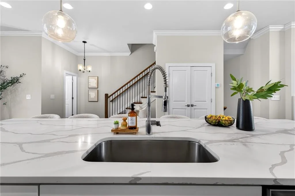 6069 Boylston Drive, Atlanta, Georgia 30328, 3 Bedrooms Bedrooms, ,3 BathroomsBathrooms,Residential,For Sale,6069 Boylston Drive,7719068