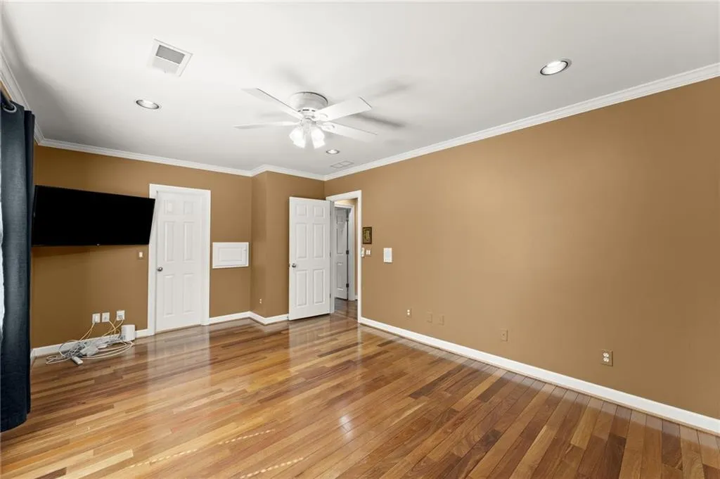 300 Morganshire Pl, Atlanta, Georgia 30350, 6 Bedrooms Bedrooms, ,5 BathroomsBathrooms,Residential,Sold,300 Morganshire Pl,7577244