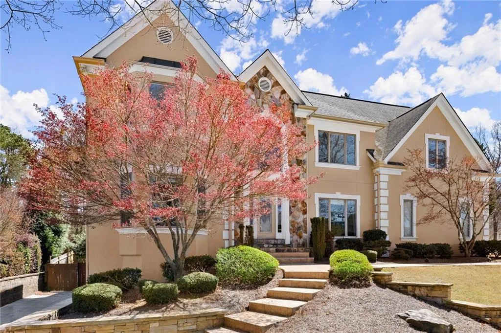 300 Morganshire Pl, Atlanta, Georgia 30350, 6 Bedrooms Bedrooms, ,5 BathroomsBathrooms,Residential,Sold,300 Morganshire Pl,7577244