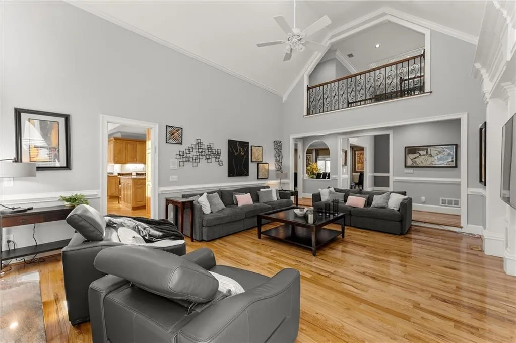 300 Morganshire Pl, Atlanta, Georgia 30350, 6 Bedrooms Bedrooms, ,5 BathroomsBathrooms,Residential,Sold,300 Morganshire Pl,7577244