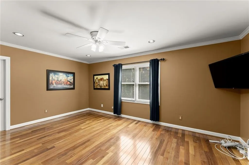 300 Morganshire Pl, Atlanta, Georgia 30350, 6 Bedrooms Bedrooms, ,5 BathroomsBathrooms,Residential,Sold,300 Morganshire Pl,7577244