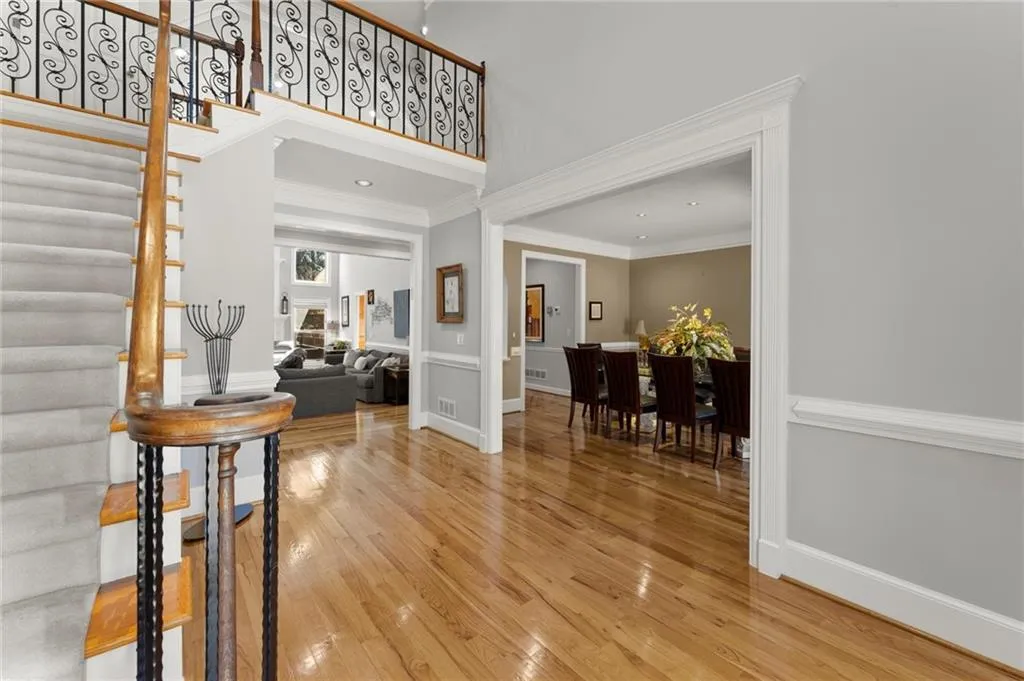 300 Morganshire Pl, Atlanta, Georgia 30350, 6 Bedrooms Bedrooms, ,5 BathroomsBathrooms,Residential,Sold,300 Morganshire Pl,7577244