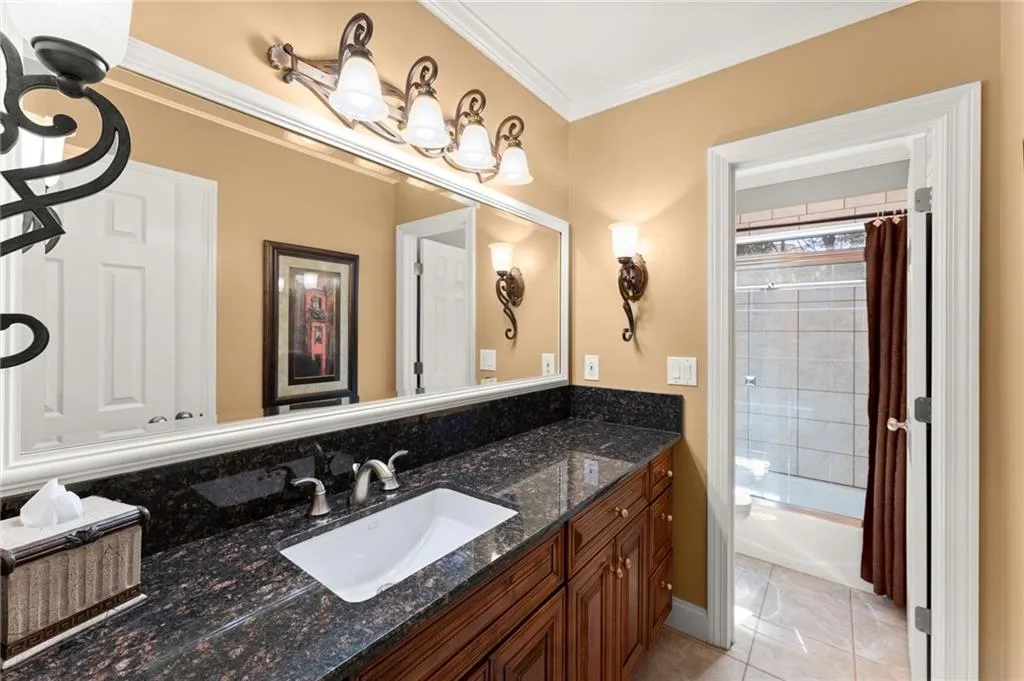 300 Morganshire Pl, Atlanta, Georgia 30350, 6 Bedrooms Bedrooms, ,5 BathroomsBathrooms,Residential,Sold,300 Morganshire Pl,7577244