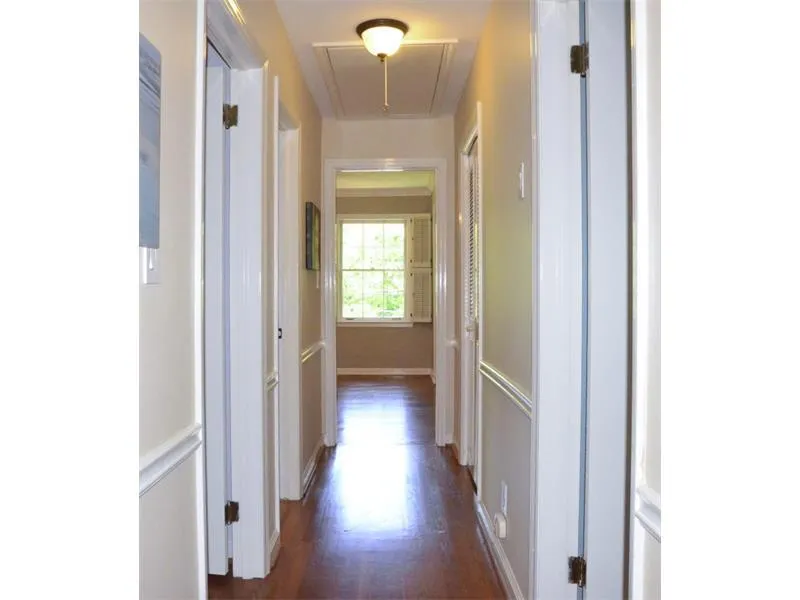 6265 River Shore Parkway, Sandy Springs, Georgia 30328, 4 Bedrooms Bedrooms, ,2 BathroomsBathrooms,Residential,Sold,6265 River Shore Parkway,5881860