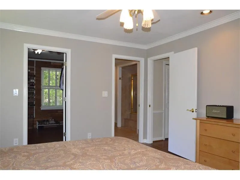 6265 River Shore Parkway, Sandy Springs, Georgia 30328, 4 Bedrooms Bedrooms, ,2 BathroomsBathrooms,Residential,Sold,6265 River Shore Parkway,5881860