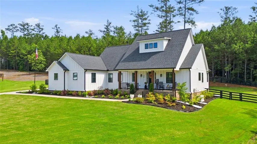 499 London Road, Ball Ground, Georgia 30107