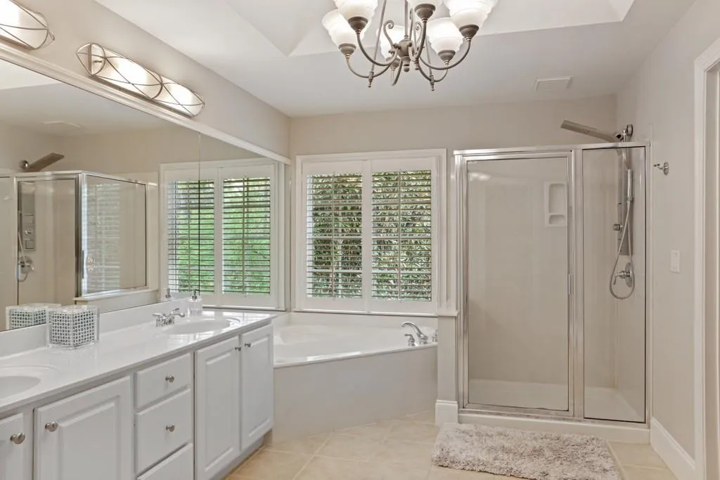 540 Wembley Circle, Atlanta, Georgia 30328, 3 Bedrooms Bedrooms, ,3 BathroomsBathrooms,Residential,Sold,540 Wembley Circle,6531153