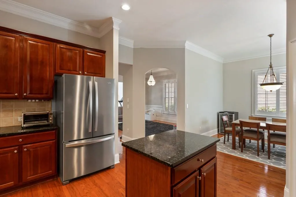 540 Wembley Circle, Atlanta, Georgia 30328, 3 Bedrooms Bedrooms, ,3 BathroomsBathrooms,Residential,Sold,540 Wembley Circle,6531153