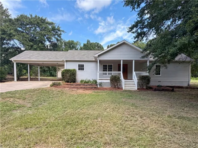 38 Paradise Hogan Road, Lexington, Georgia 30648