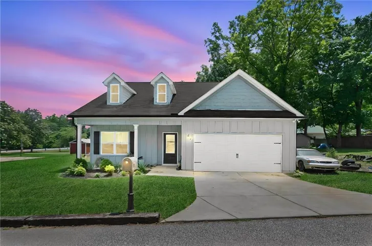 47 Hoke Street, Maysville, Georgia 30558