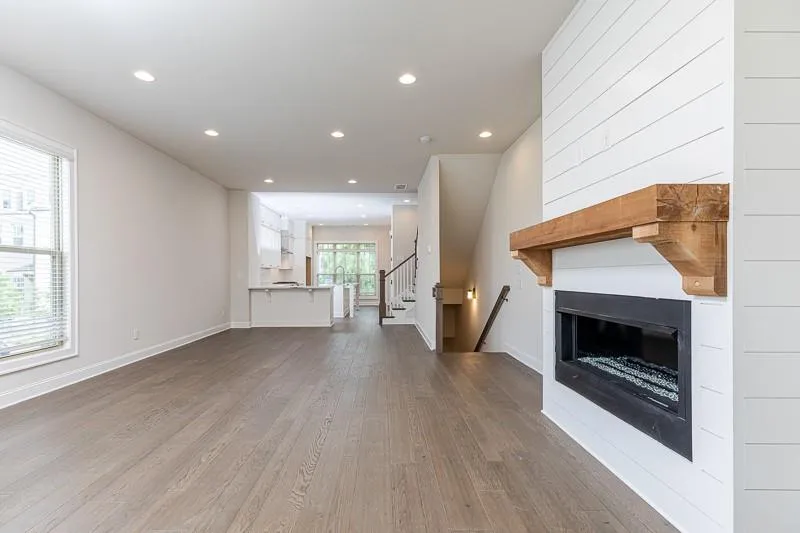 4343 Parkside Place Unit 1, Sandy Springs, Georgia 30342, 3 Bedrooms Bedrooms, ,3 BathroomsBathrooms,Residential,Sold,4343 Parkside Place Unit 1,6605253