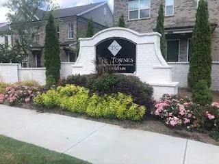 4343 Parkside Place Unit 1, Sandy Springs, Georgia 30342, 3 Bedrooms Bedrooms, ,3 BathroomsBathrooms,Residential,Sold,4343 Parkside Place Unit 1,6605253