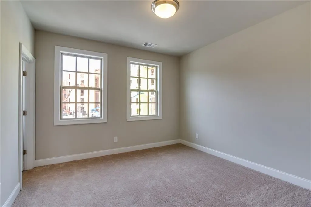 4206 Deming Circle, Atlanta, Georgia 30342, 3 Bedrooms Bedrooms, ,3 BathroomsBathrooms,Residential,Sold,4206 Deming Circle,5714872