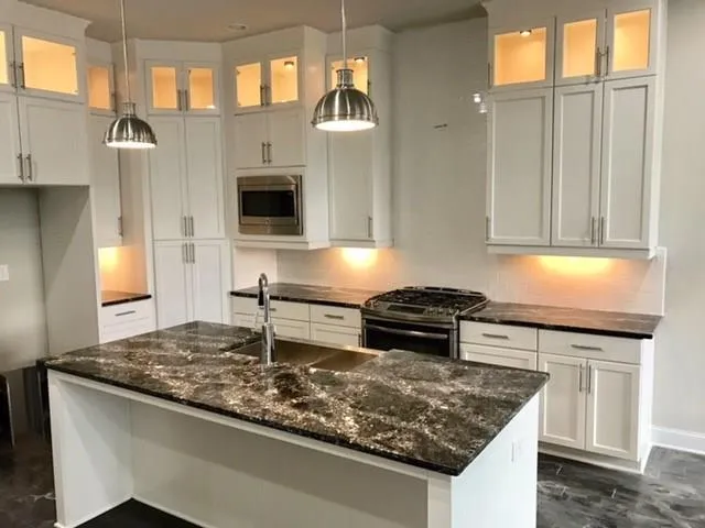 4206 Deming Circle, Atlanta, Georgia 30342, 3 Bedrooms Bedrooms, ,3 BathroomsBathrooms,Residential,Sold,4206 Deming Circle,5714872