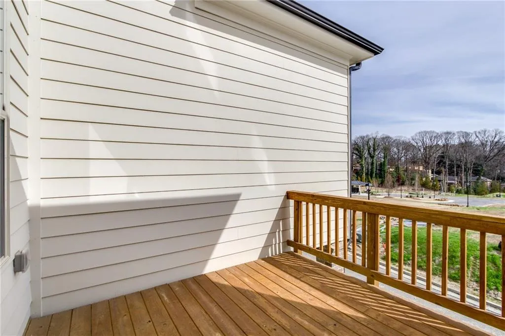 4206 Deming Circle, Atlanta, Georgia 30342, 3 Bedrooms Bedrooms, ,3 BathroomsBathrooms,Residential,Sold,4206 Deming Circle,5714872