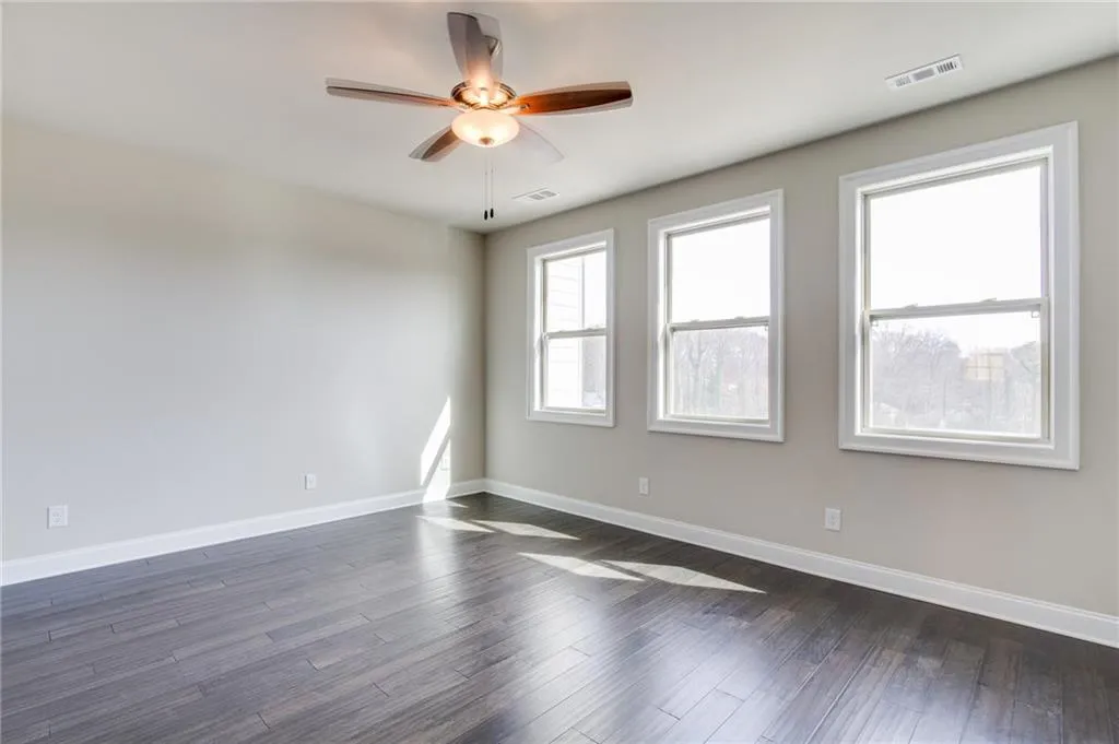 4206 Deming Circle, Atlanta, Georgia 30342, 3 Bedrooms Bedrooms, ,3 BathroomsBathrooms,Residential,Sold,4206 Deming Circle,5714872