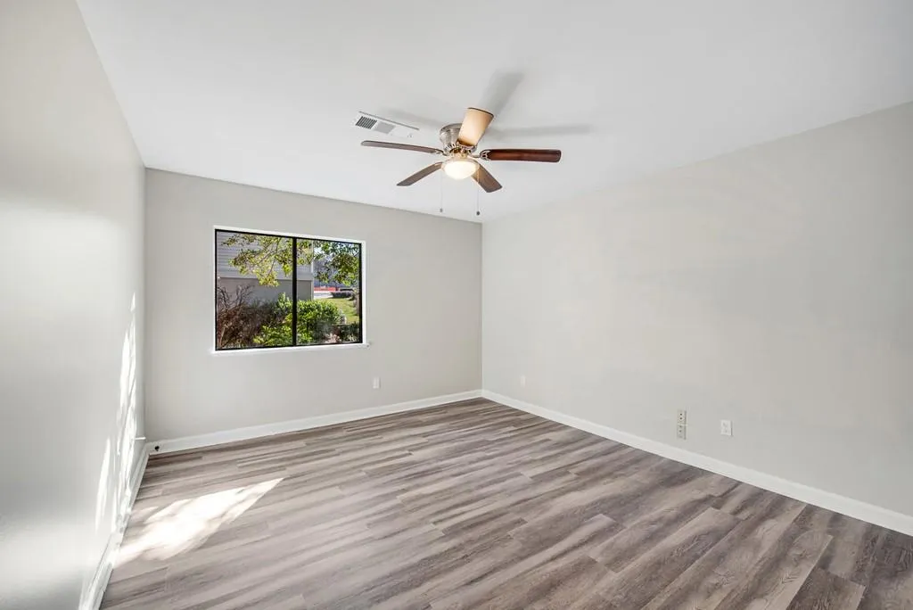 8001 Wingate Way Unit 8001, Sandy Springs, Georgia 30350, 1 Bedroom Bedrooms, ,1 BathroomBathrooms,Residential,Sold,8001 Wingate Way Unit 8001,6811327