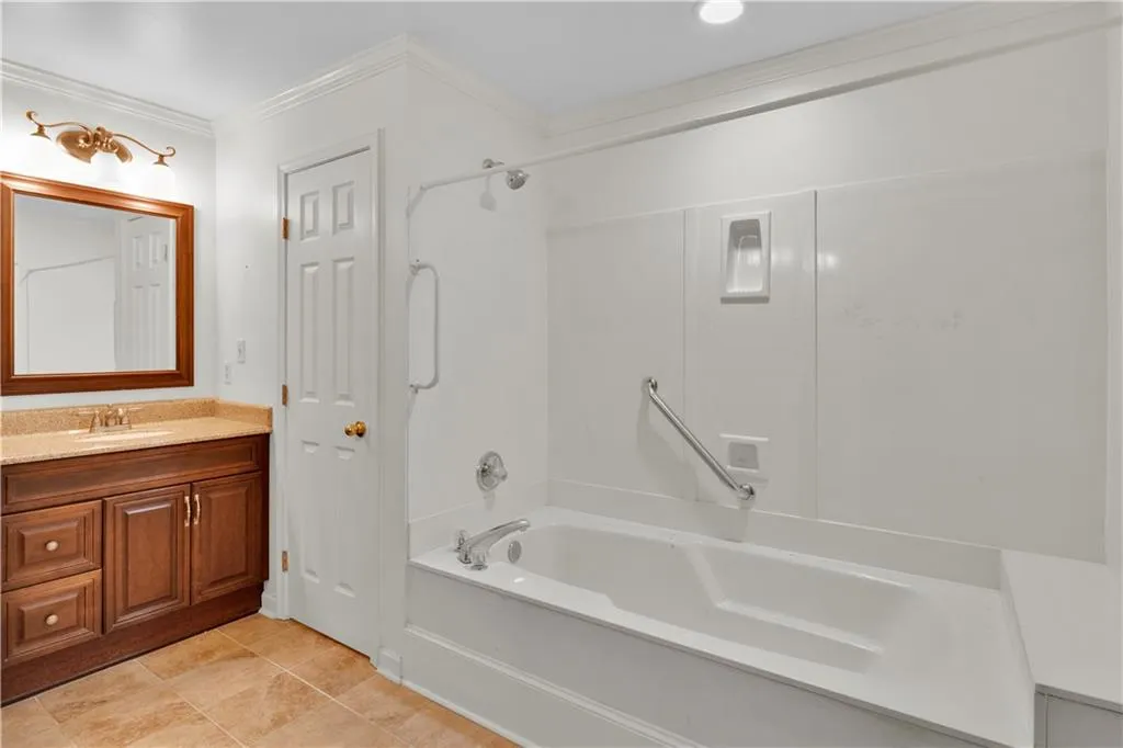26204 Plantation Drive Ne, Atlanta, Georgia 30324, 3 Bedrooms Bedrooms, ,2 BathroomsBathrooms,Residential,For Sale,26204 Plantation Drive Ne,7631638