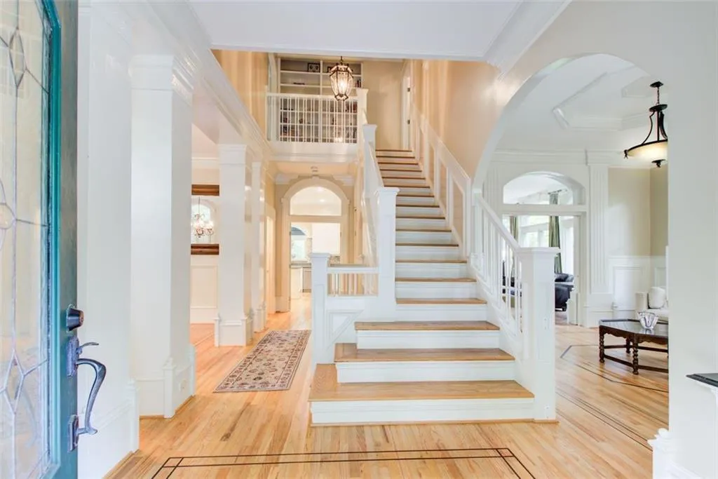 42 Greenland Trace, Atlanta, Georgia 30342, 3 Bedrooms Bedrooms, ,3 BathroomsBathrooms,Residential,Sold,42 Greenland Trace,7583150