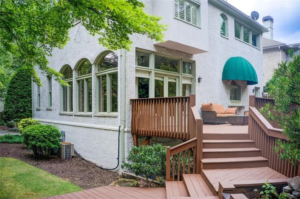 42 Greenland Trace, Atlanta, Georgia 30342, 3 Bedrooms Bedrooms, ,3 BathroomsBathrooms,Residential,Sold,42 Greenland Trace,7583150