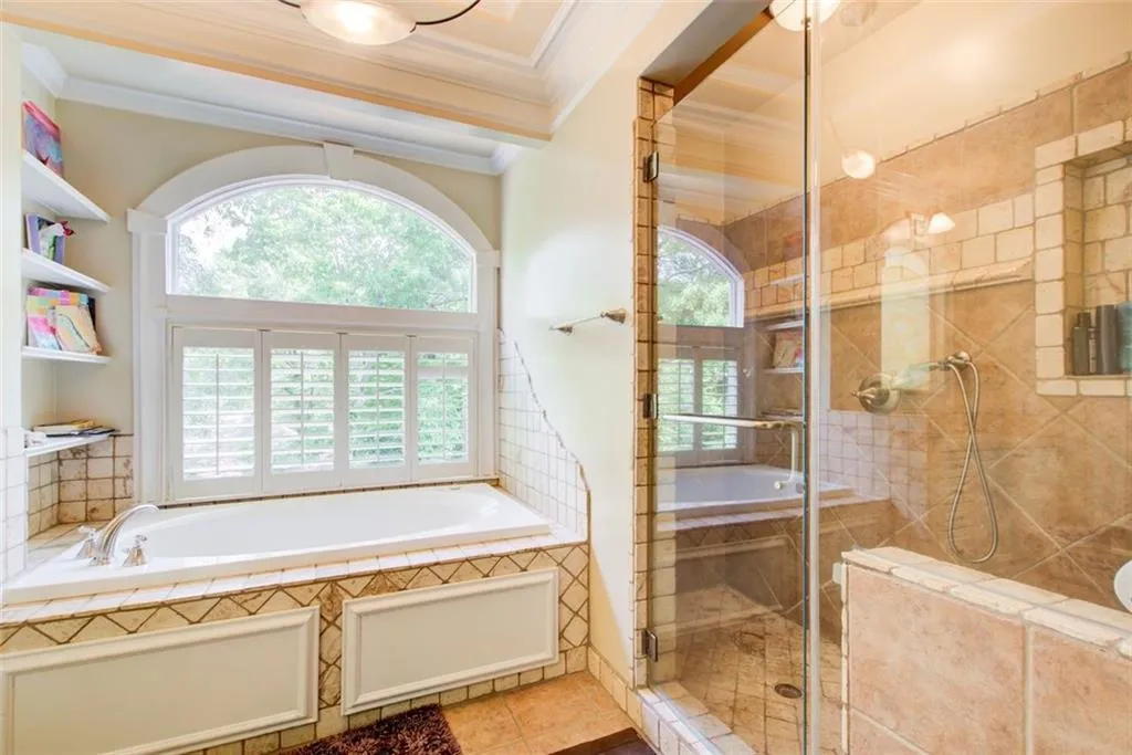 42 Greenland Trace, Atlanta, Georgia 30342, 3 Bedrooms Bedrooms, ,3 BathroomsBathrooms,Residential,Sold,42 Greenland Trace,7583150