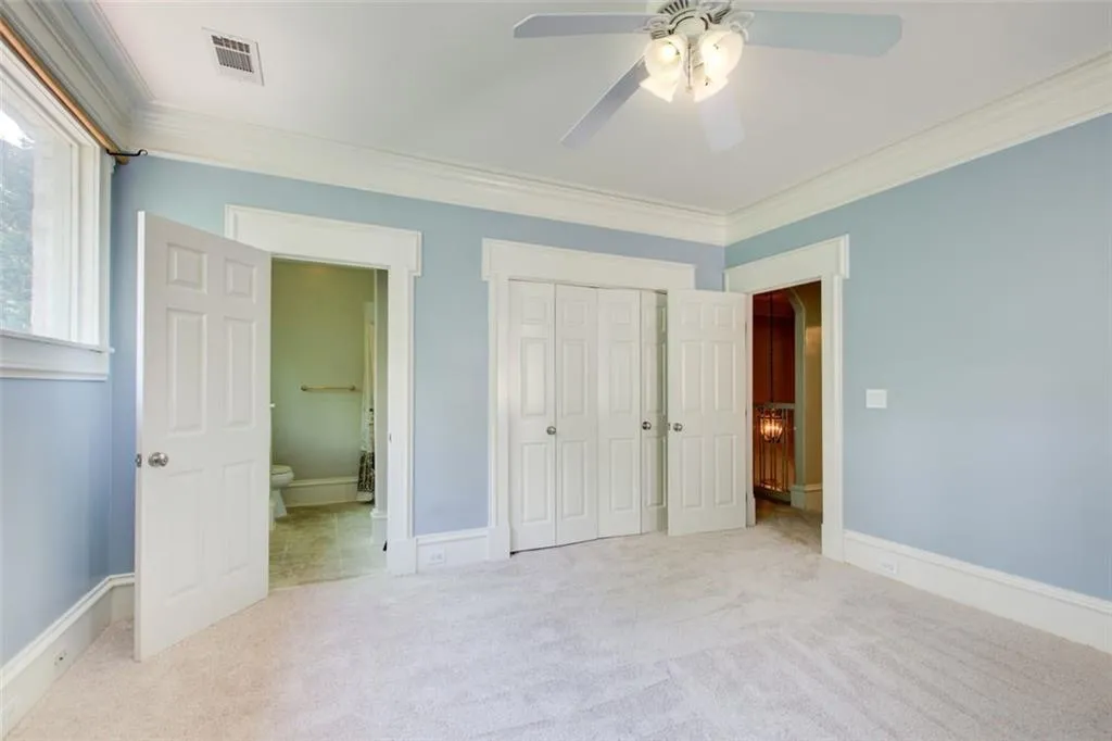 Upstairs Bedroom #2