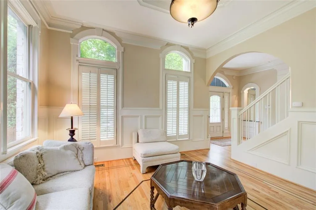 42 Greenland Trace, Atlanta, Georgia 30342, 3 Bedrooms Bedrooms, ,3 BathroomsBathrooms,Residential,Sold,42 Greenland Trace,7583150