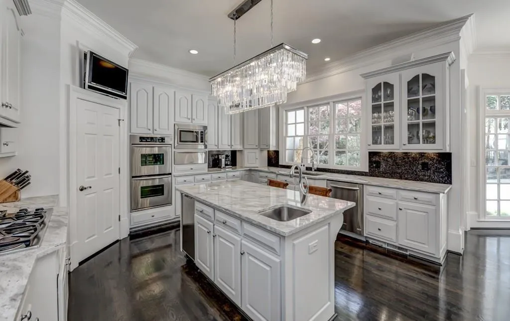 12 Powers Chase Circle, Sandy Springs, Georgia 30327, 8 Bedrooms Bedrooms, ,8 BathroomsBathrooms,Residential,Sold,12 Powers Chase Circle,5955735