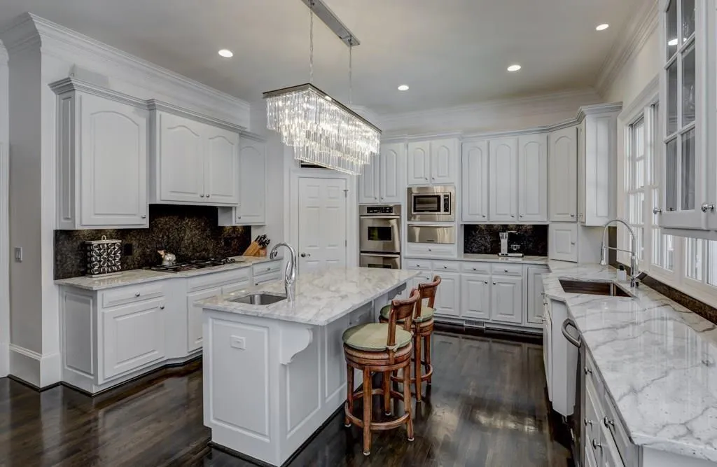 12 Powers Chase Circle, Sandy Springs, Georgia 30327, 8 Bedrooms Bedrooms, ,8 BathroomsBathrooms,Residential,Sold,12 Powers Chase Circle,5955735