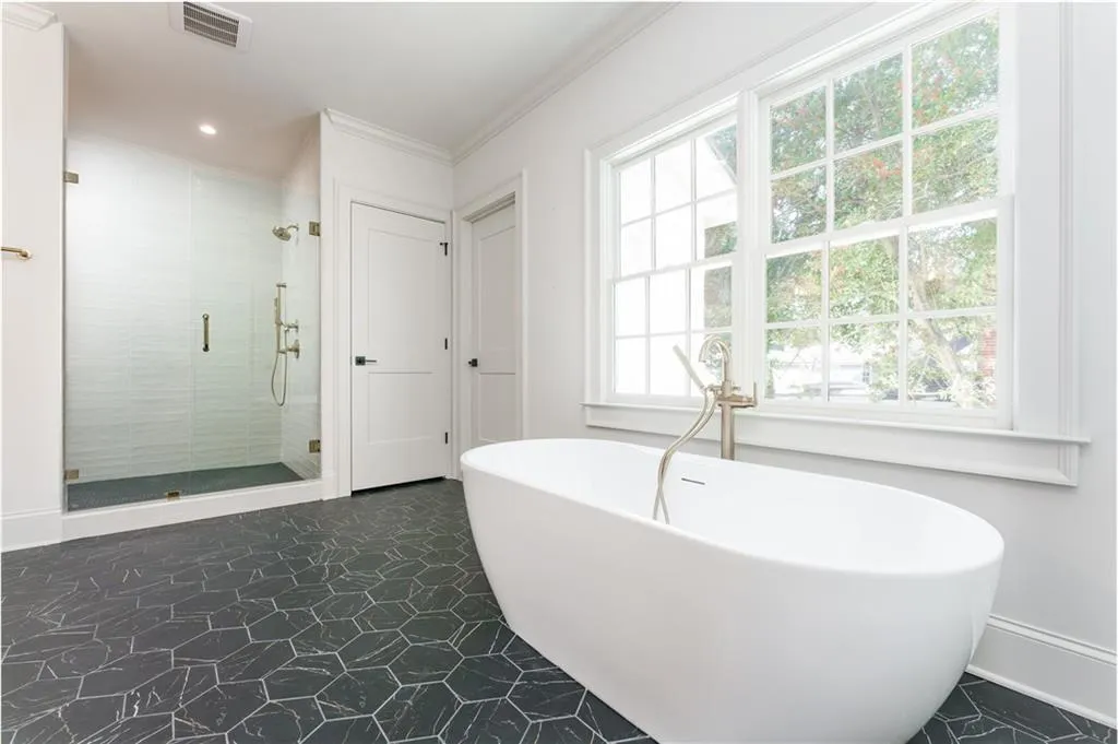 272 Camden Road Ne, Atlanta, Georgia 30309, 4 Bedrooms Bedrooms, 0 ,4 BathroomsBathrooms,Residential,For Sale,272 Camden Road Ne,7853819