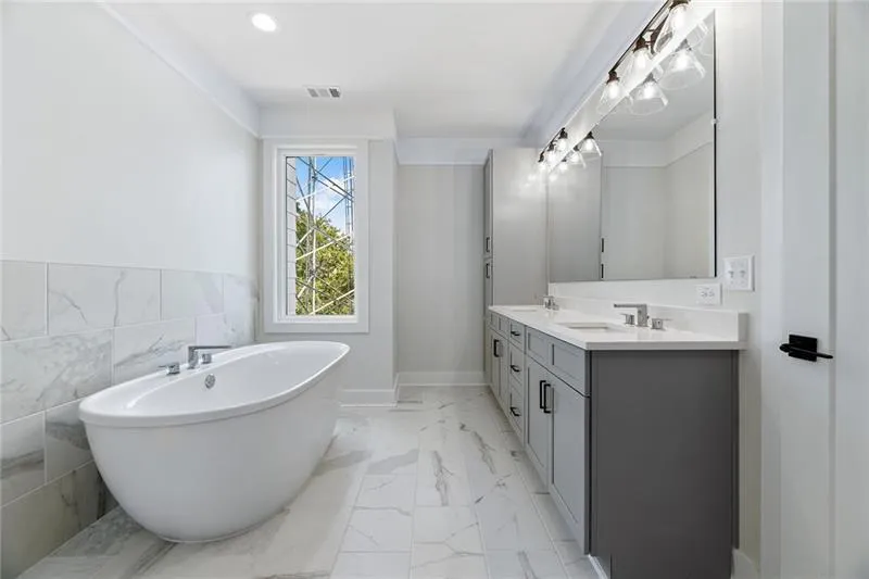 1641 Overlook Way Nw Unit 7, Atlanta, Georgia 30318, 3 Bedrooms Bedrooms, ,2 BathroomsBathrooms,Residential,For Sale,1641 Overlook Way Nw Unit 7,7606867