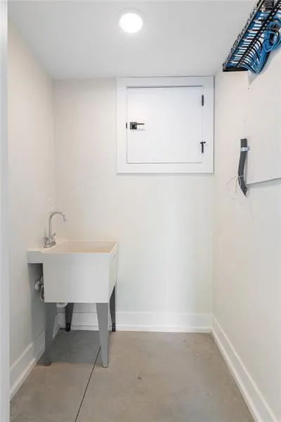 1641 Overlook Way Nw Unit 7, Atlanta, Georgia 30318, 3 Bedrooms Bedrooms, ,2 BathroomsBathrooms,Residential,For Sale,1641 Overlook Way Nw Unit 7,7606867