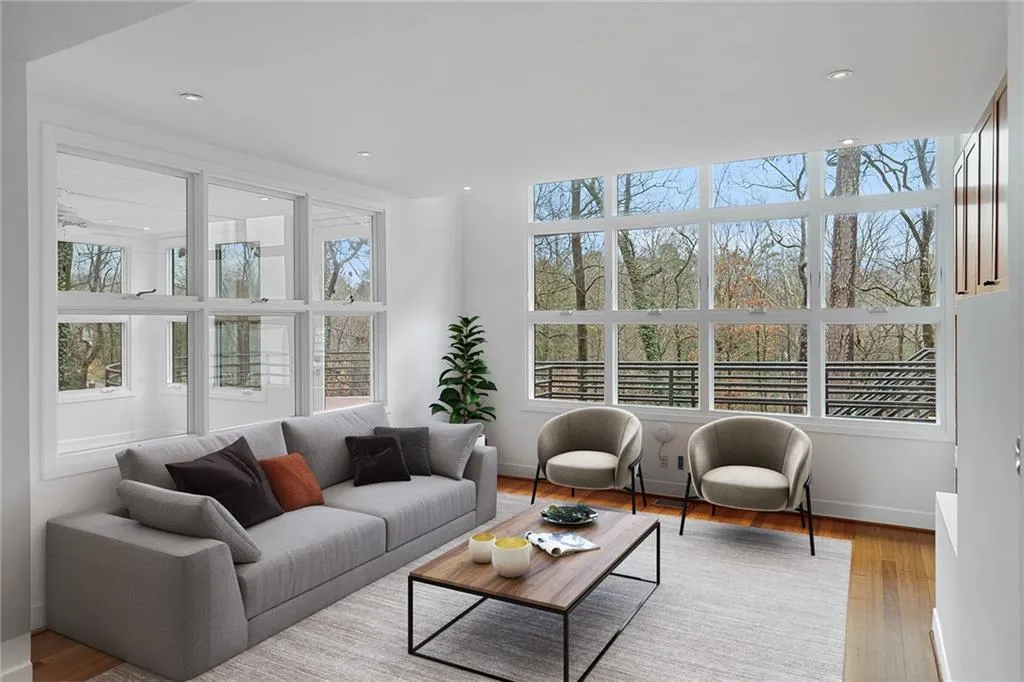 5280 N Powers Ferry Road, Atlanta, Georgia 30327, 4 Bedrooms Bedrooms, ,4 BathroomsBathrooms,Residential,Sold,5280 N Powers Ferry Road,6991280