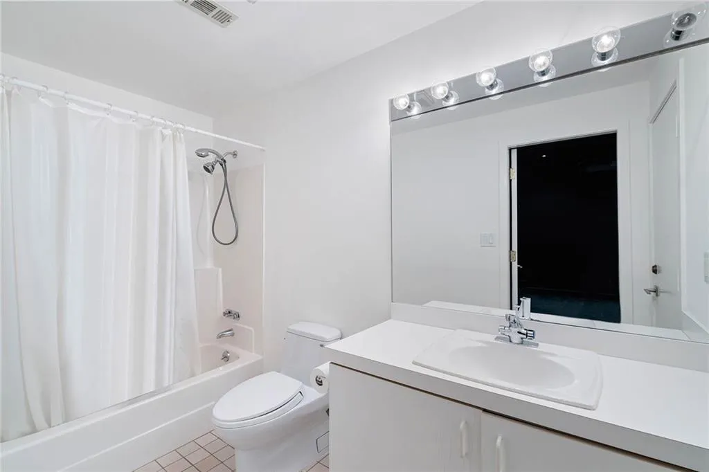 5280 N Powers Ferry Road, Atlanta, Georgia 30327, 4 Bedrooms Bedrooms, ,4 BathroomsBathrooms,Residential,Sold,5280 N Powers Ferry Road,6991280