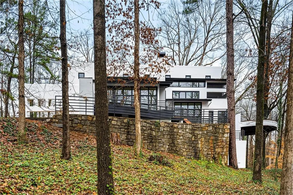 5280 N Powers Ferry Road, Atlanta, Georgia 30327, 4 Bedrooms Bedrooms, ,4 BathroomsBathrooms,Residential,Sold,5280 N Powers Ferry Road,6991280