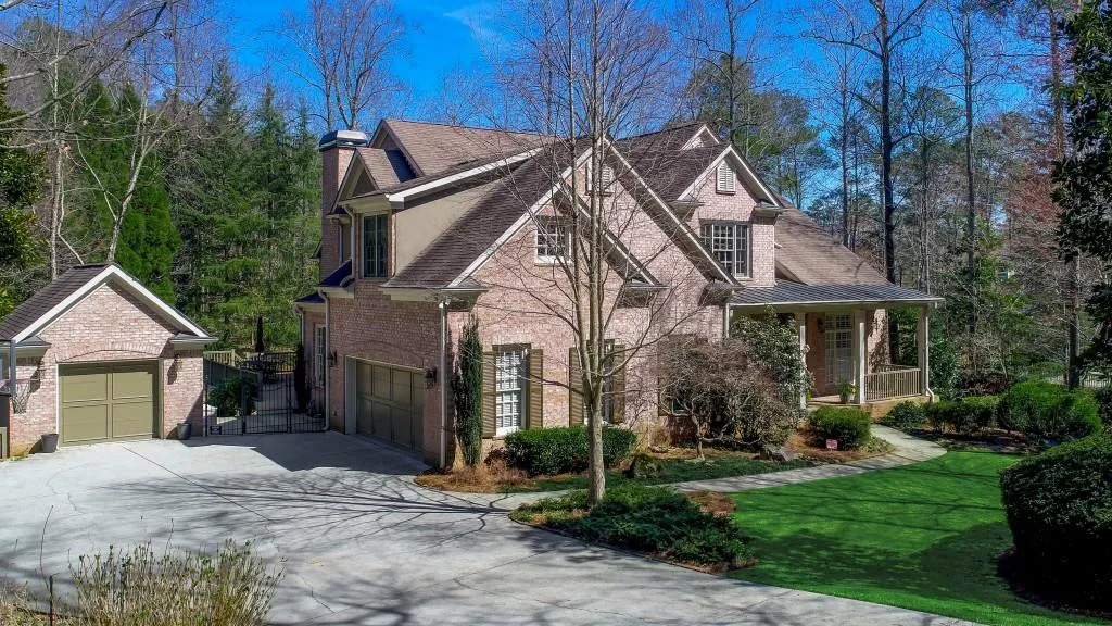 4969 Northland Drive, Atlanta, Georgia 30342, 6 Bedrooms Bedrooms, ,4 BathroomsBathrooms,Residential,Sold,4969 Northland Drive,6518455