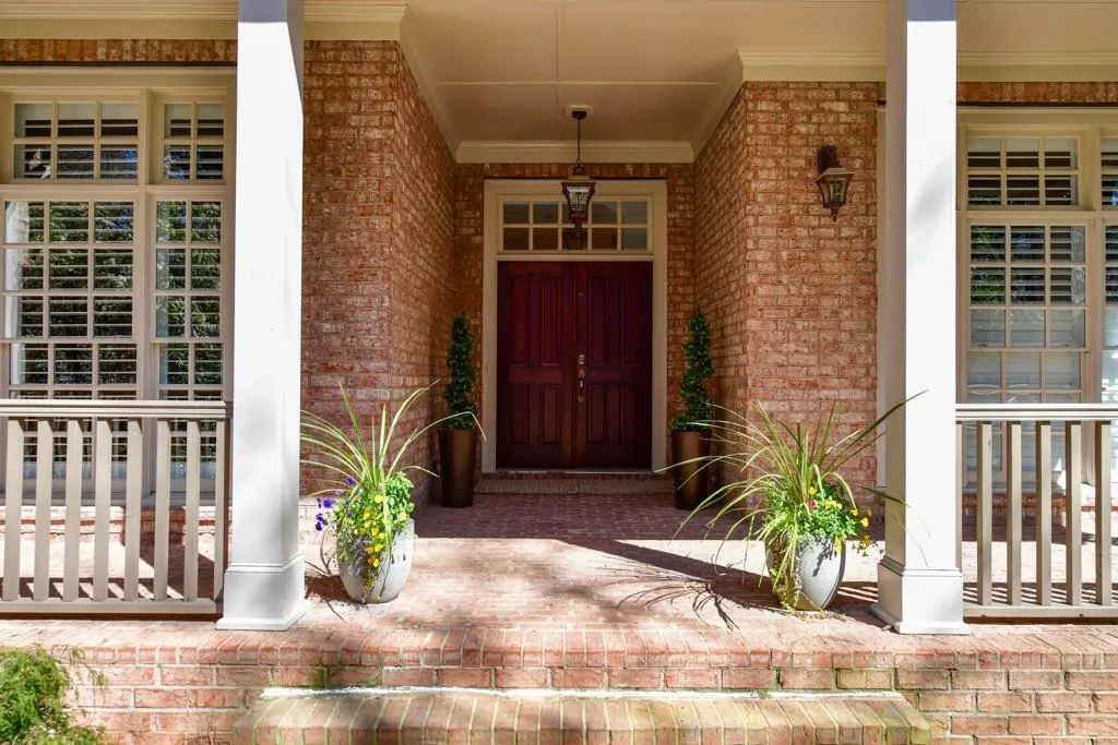 4969 Northland Drive, Atlanta, Georgia 30342, 6 Bedrooms Bedrooms, ,4 BathroomsBathrooms,Residential,Sold,4969 Northland Drive,6518455