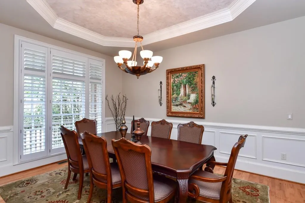 4969 Northland Drive, Atlanta, Georgia 30342, 6 Bedrooms Bedrooms, ,4 BathroomsBathrooms,Residential,Sold,4969 Northland Drive,6518455